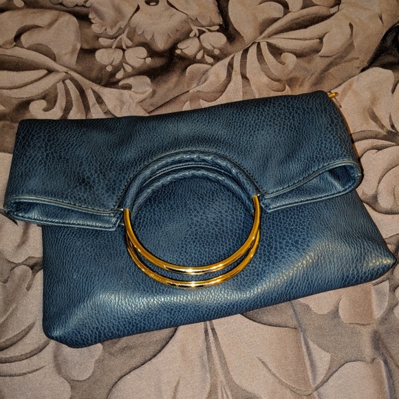 Purse - Picture 3 of 6